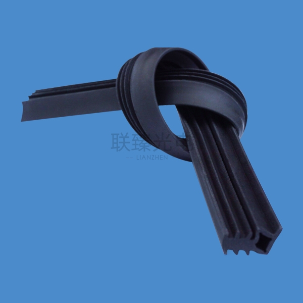 汽車密封條具有填補車身組成部件間的各種縫隙的作用